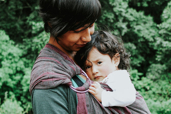 WHAT IS BABYWEARING AND ITS BENEFITS?
