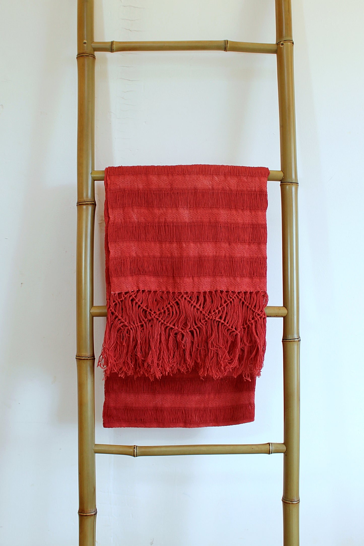 SECONDS REBOZO