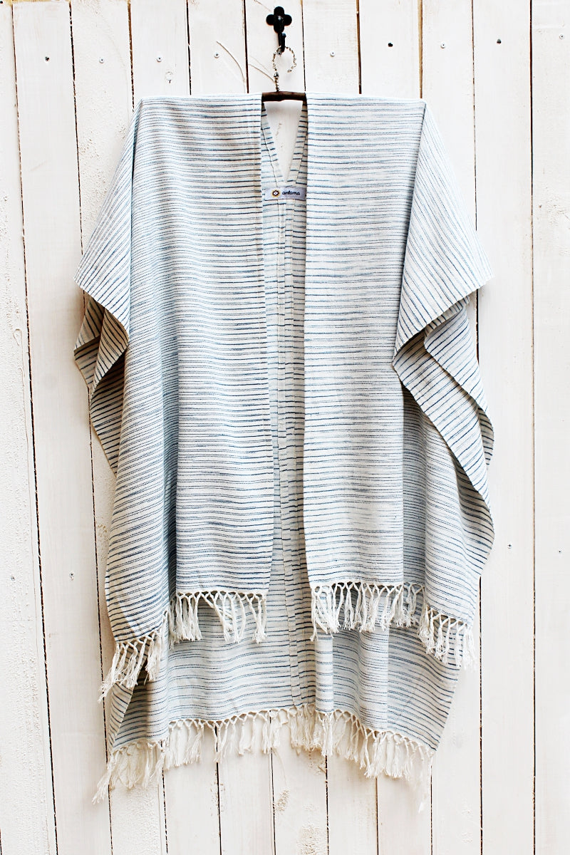 RUANA PONCHO CAMINITOS LIGHT