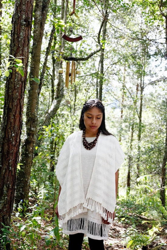 Load image into Gallery viewer, NACAWE NATURAL SHORT PONCHO
